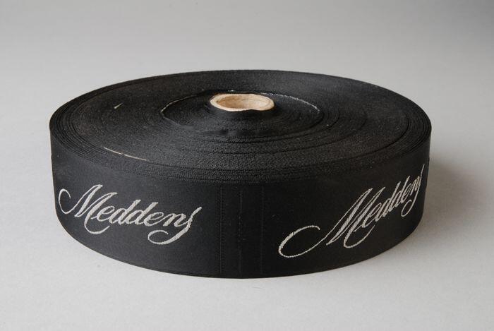 Kledinglabels met "Meddens"
