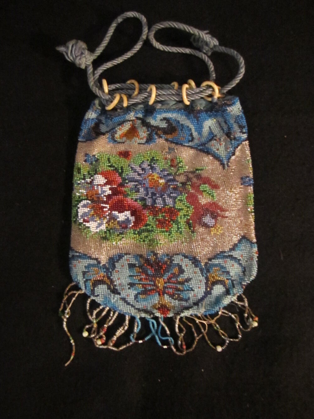 Tas