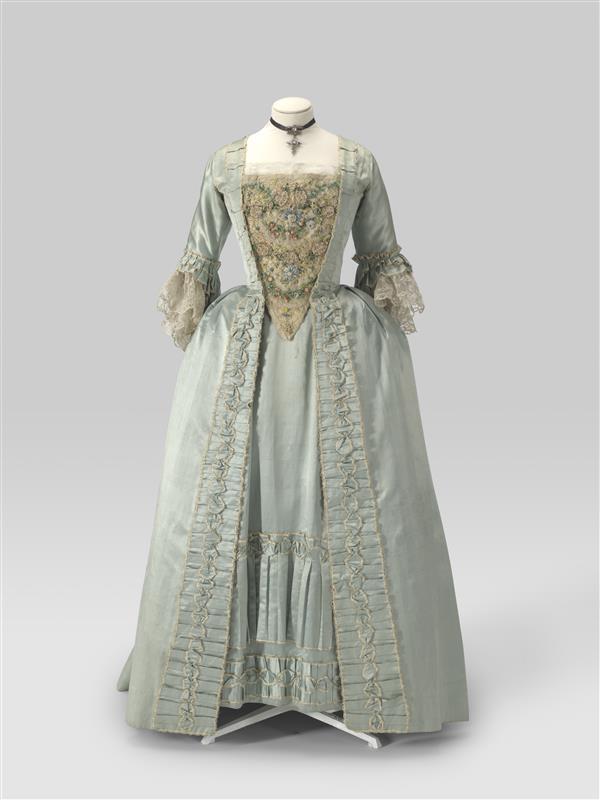 Robe à la française