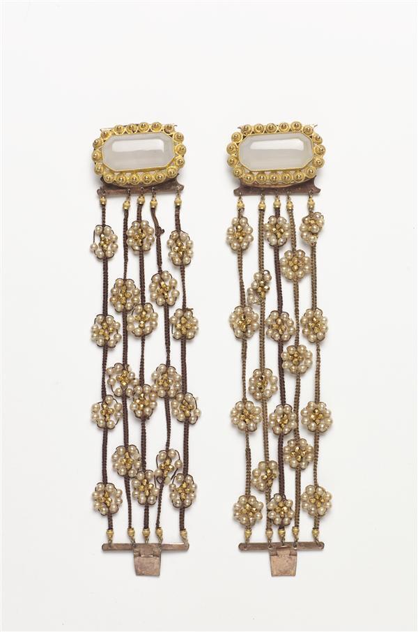 Twee armbanden