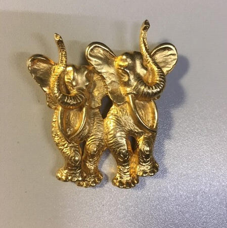 Broche