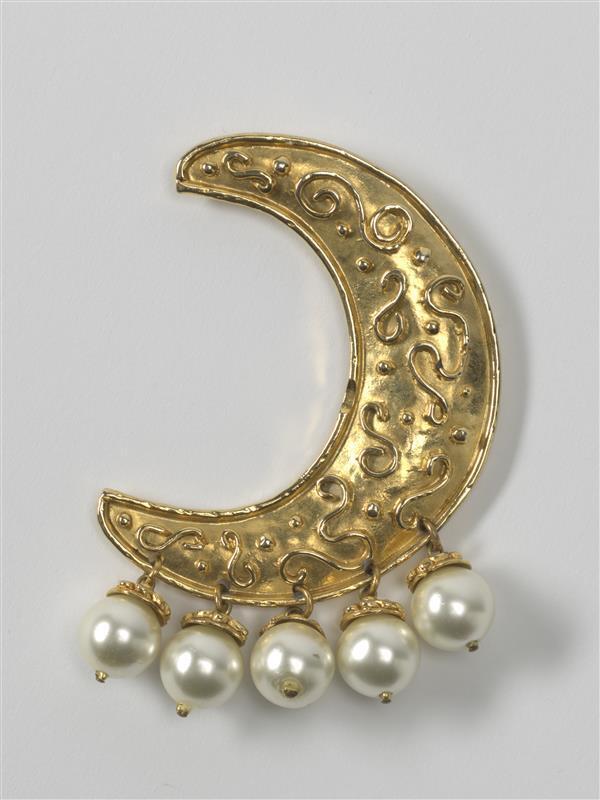 Broche