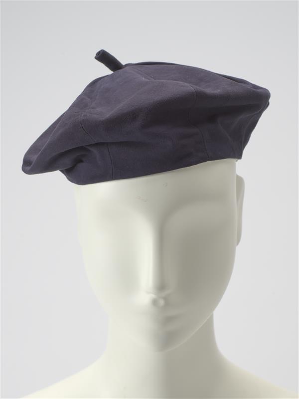 Baret of alpinopet van donkerblauw 'peau de suède'