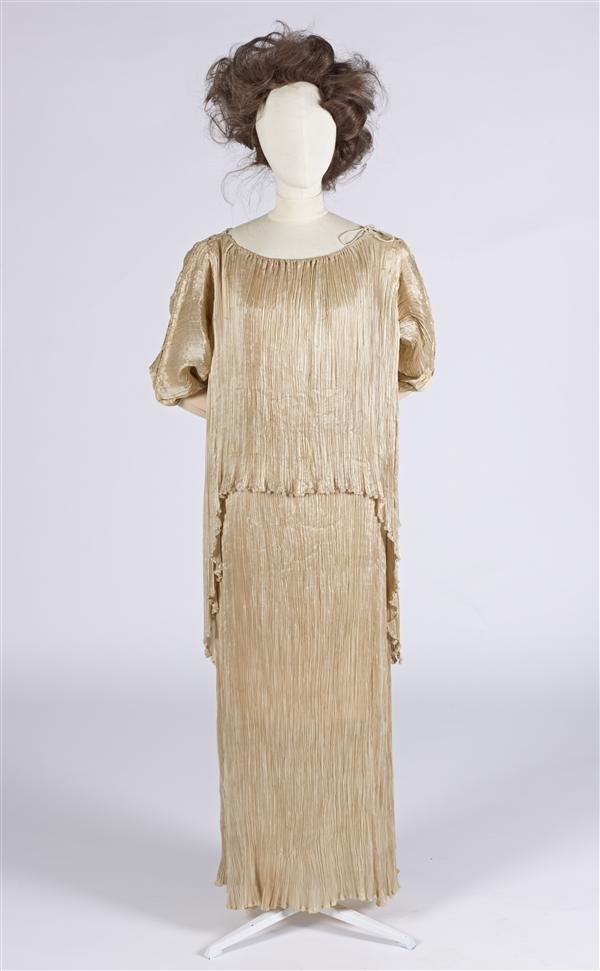 Peplos