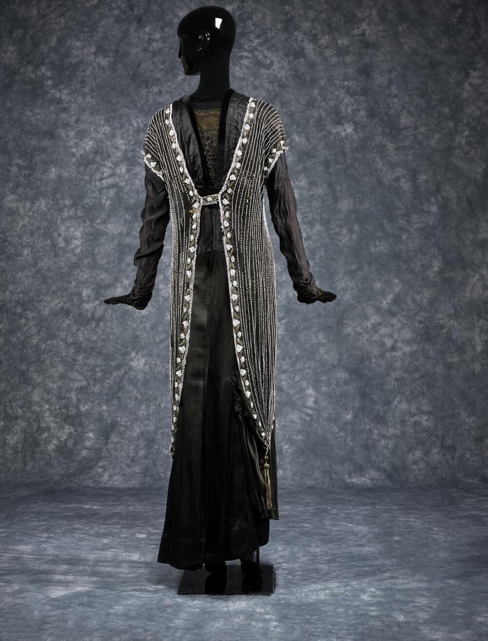 Tuniek