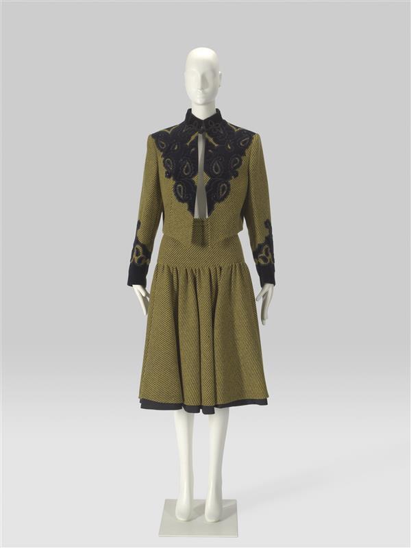 Mantelpak en blouse