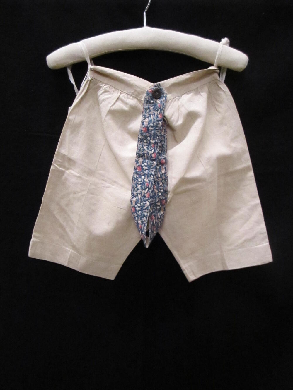 Jongensbroek met ceintuur
