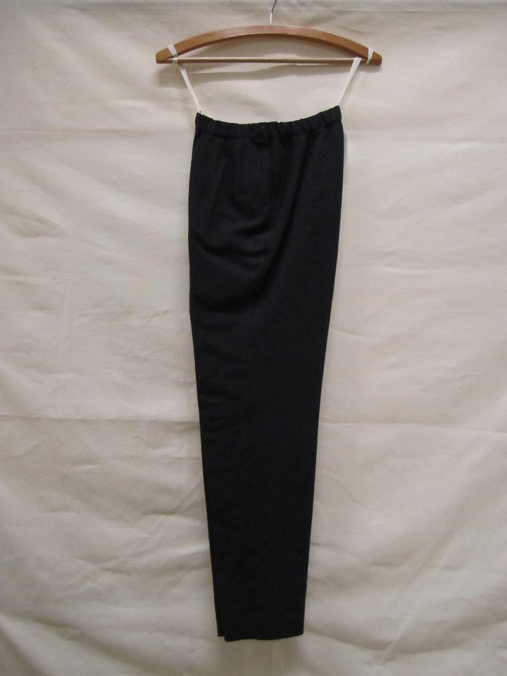 Broek van donkerblauw linnen