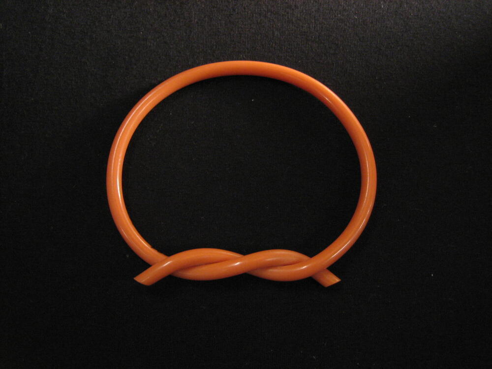 Armband voor bovenarm van kunststof in kleur 'peau d'ange'