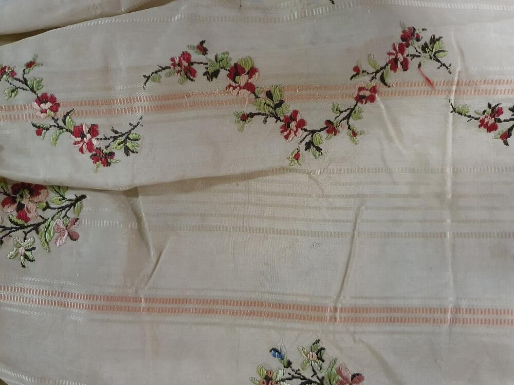 Robe à la française
