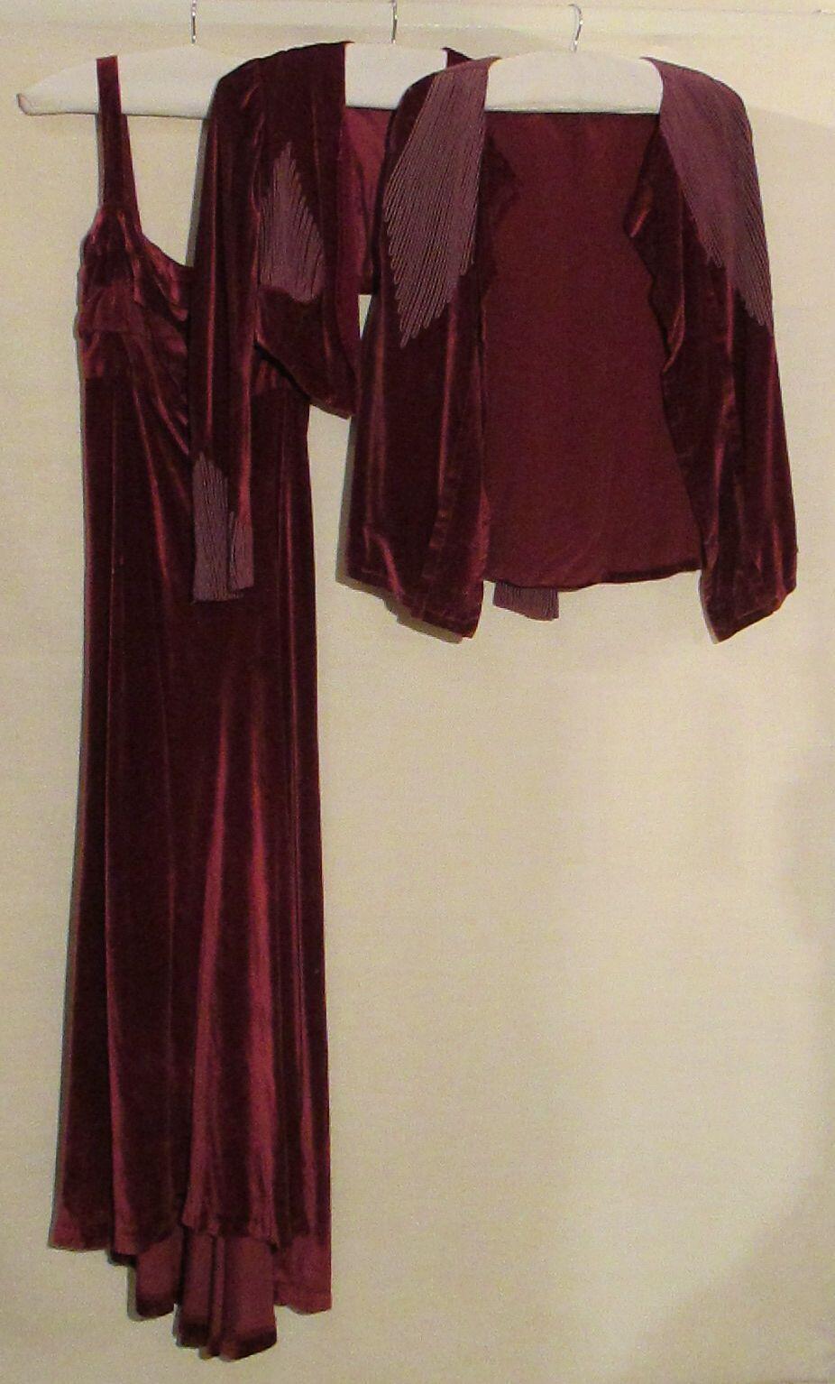 capes