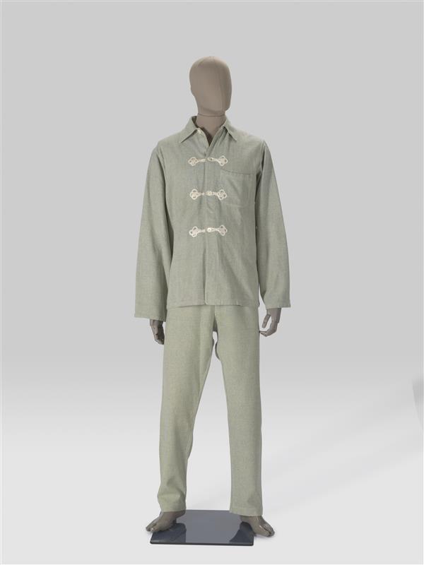 Pyjama, 1.jasje en 2.  broek, blauw/groen met tressen