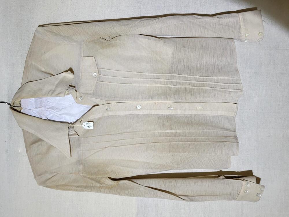 Blouse, beige synthetisch tricot met oprijgjes