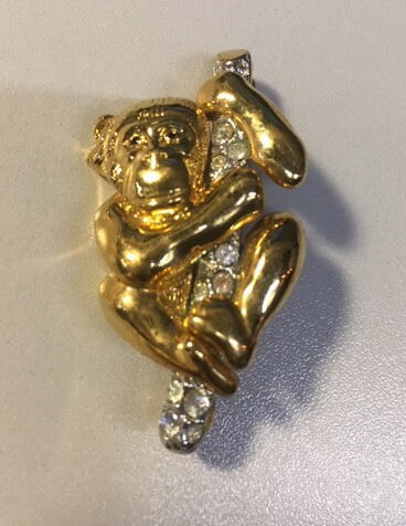 Broche