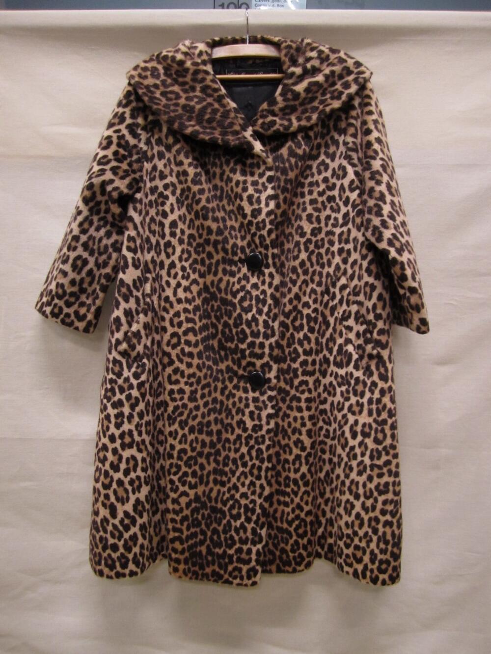 Mantel van imitatiebont, camelkleurige wol met panterprint