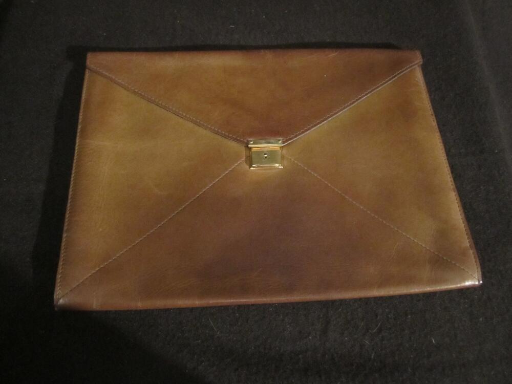Tas