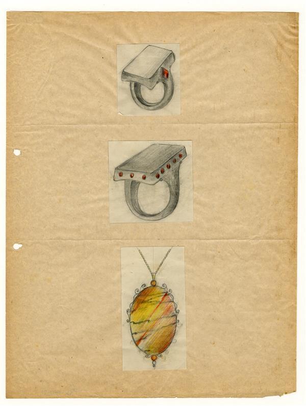 Op dun papier geplakte ontwerptekeningen van 2 ringen, model zegelring en een ovale hanger