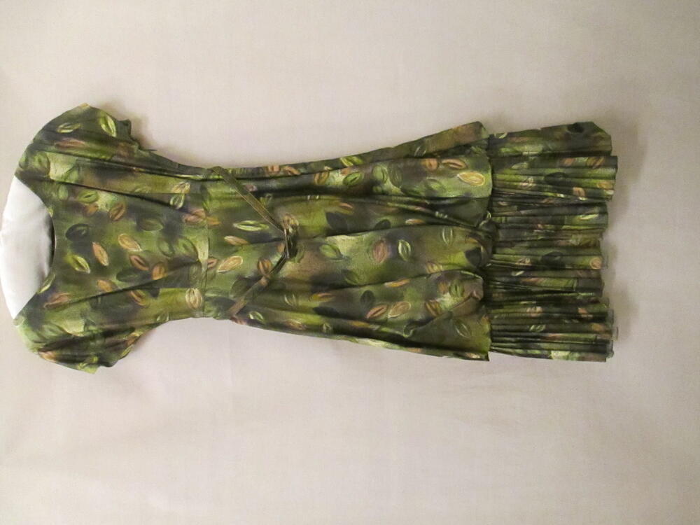 Jurk van katoen bedrukt met geel/groene/beige blaadjesmotieven
