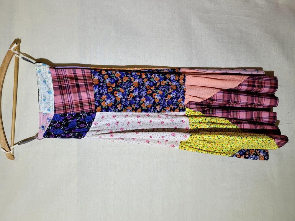Rok, maxirok of hippierok van katoen, grondlang, wijduitlopend model van patchwork in diverse…