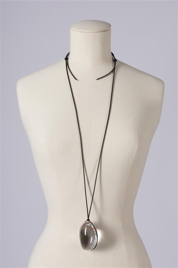 Ketting, oorbellen en ringen