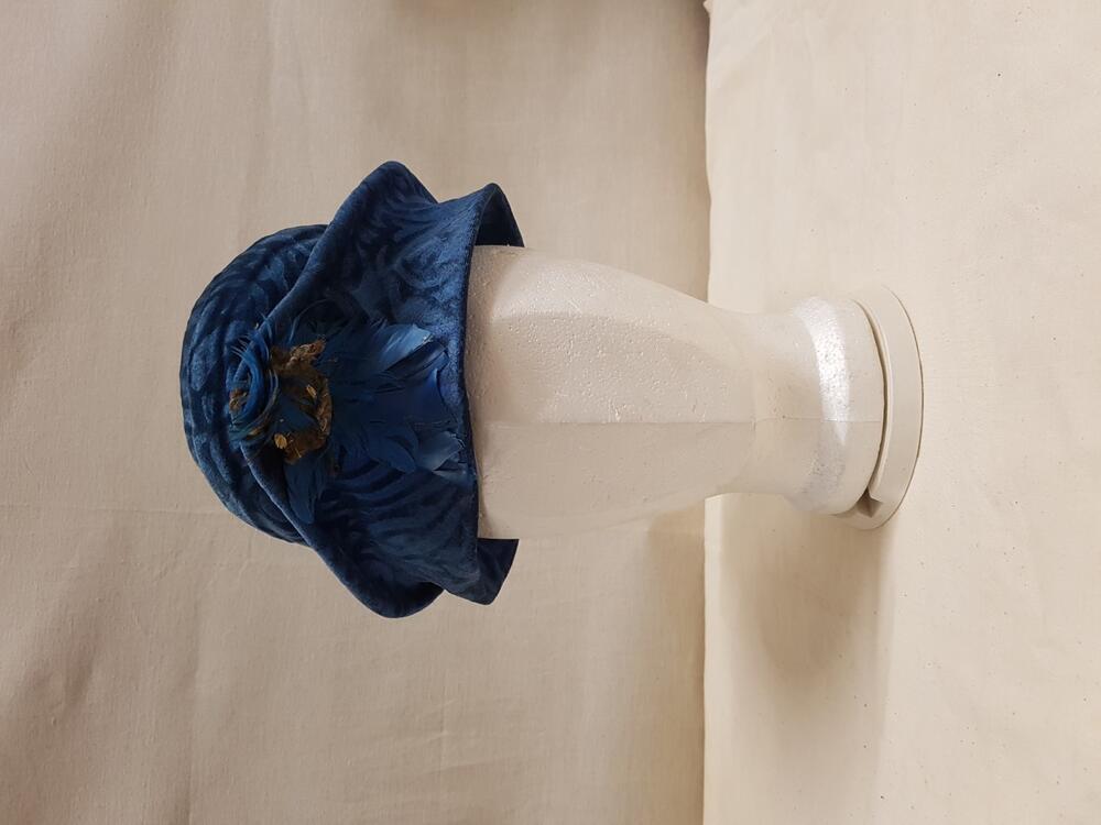 Vrouwenhoed