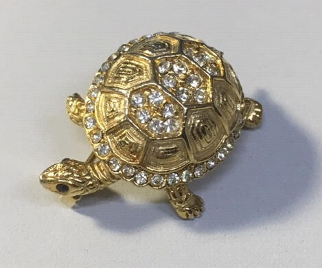 Broche