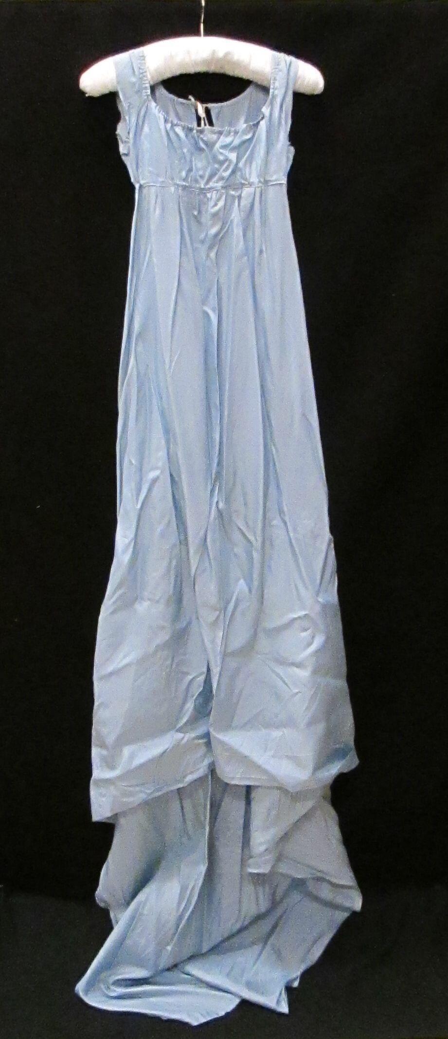 Kopie van empirejapon, blauwe kunstzijde, mouwen afgewerkt met kartelrandje