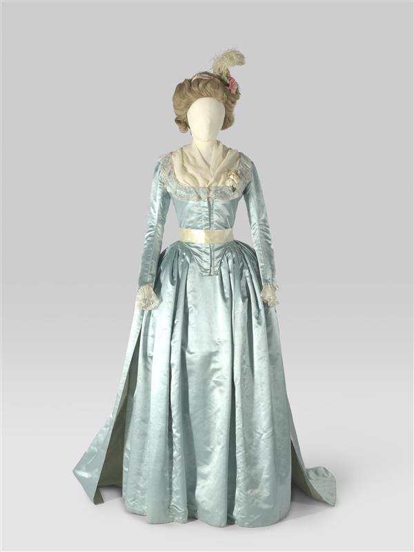 Robe à l'anglaise
