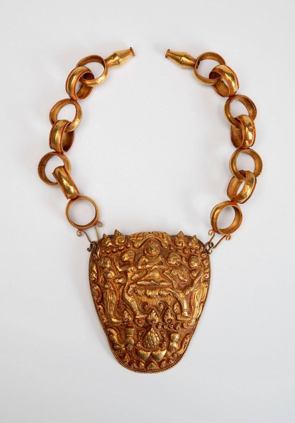 Gouden sieraad met ketting