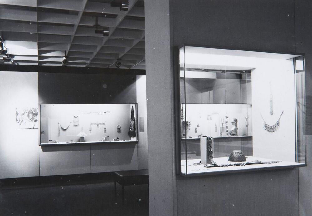 Tentoonstelling 'Sieraden uit Islamitische landen' in het Tropenmuseum