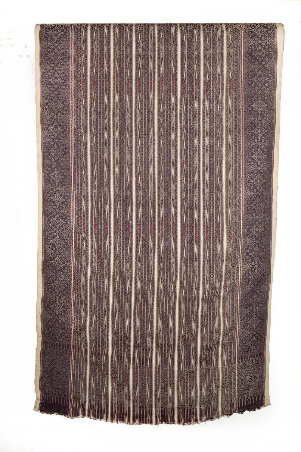 Hip cloth