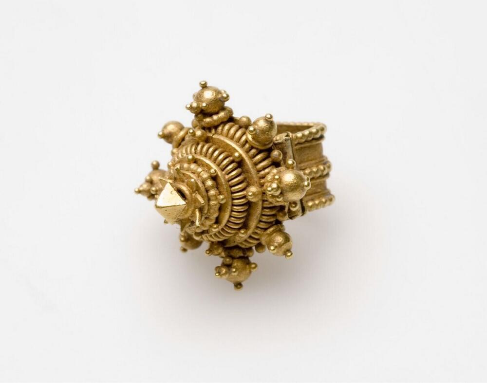 Gouden haarsieraad