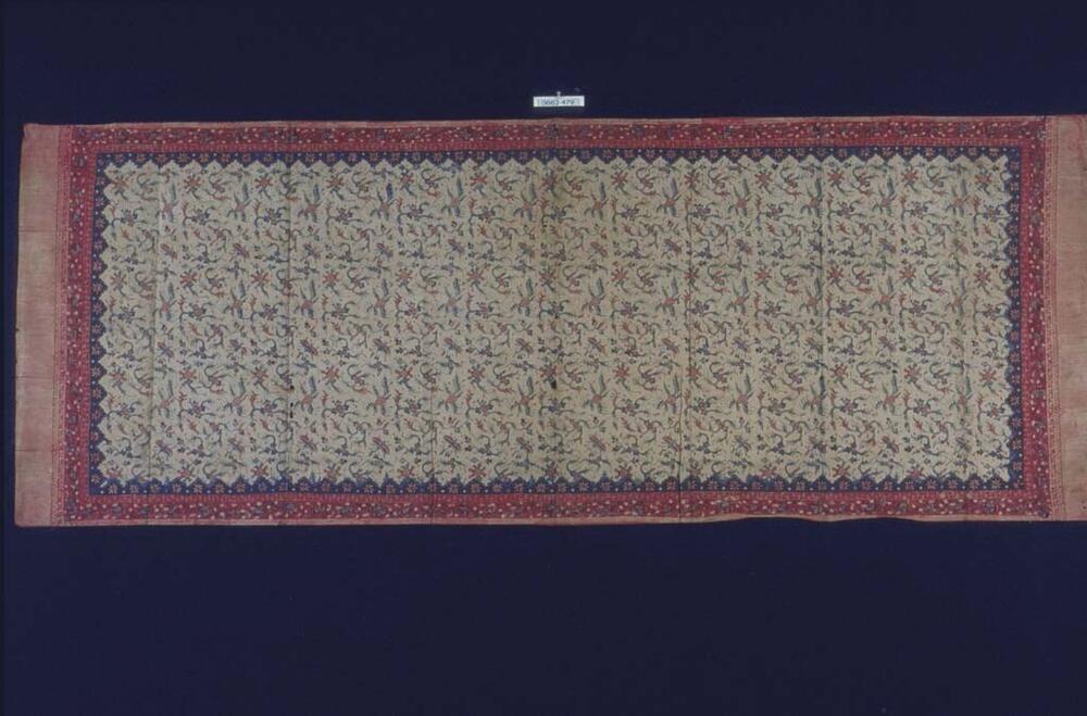 Katoenen schouderdoek met vogels, vlinders en bloemen