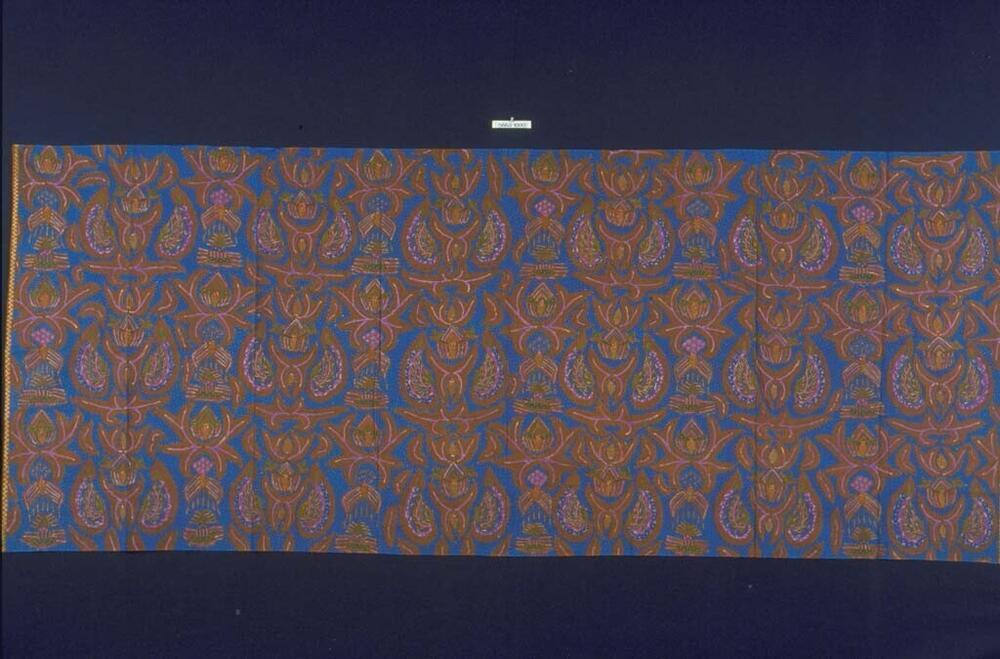 Wikkelrok met vruchtbaarheids- en Garuda-motieven