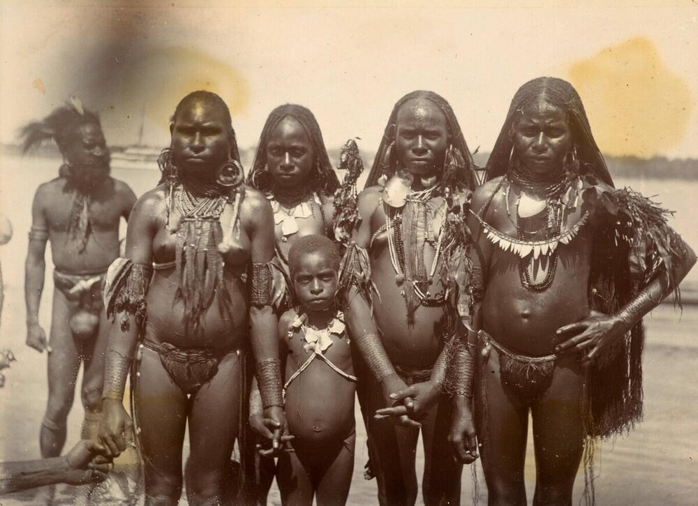Portret van een groep Papua vrouwen
