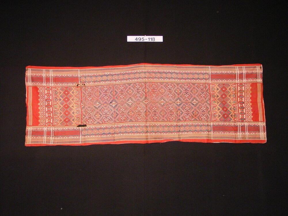 Katoenen schouderdoek, namaak van typisch Brits-Indische zijden doek