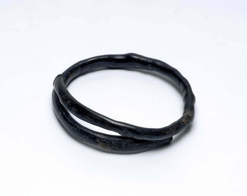Polsring van koraal