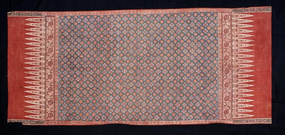 Eenzijdig gebatikte Indiase katoenen doek