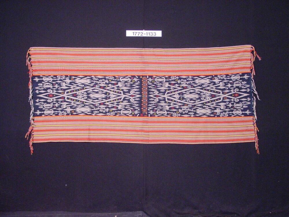 Katoenen schouderdoek met hagedisfiguren in scheringikat