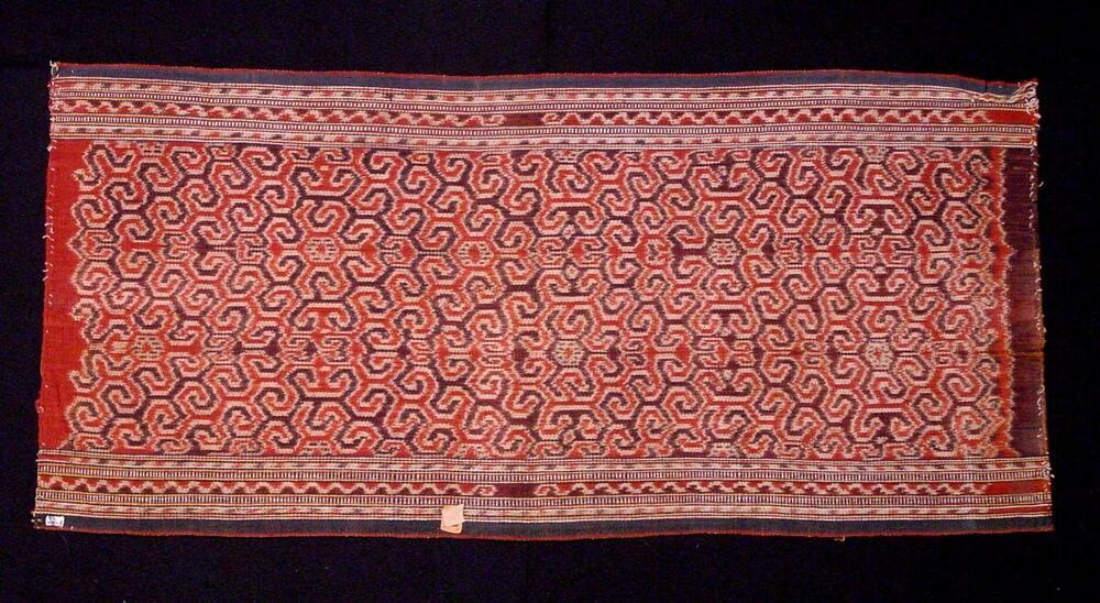 Rok met ornament in scheringikat