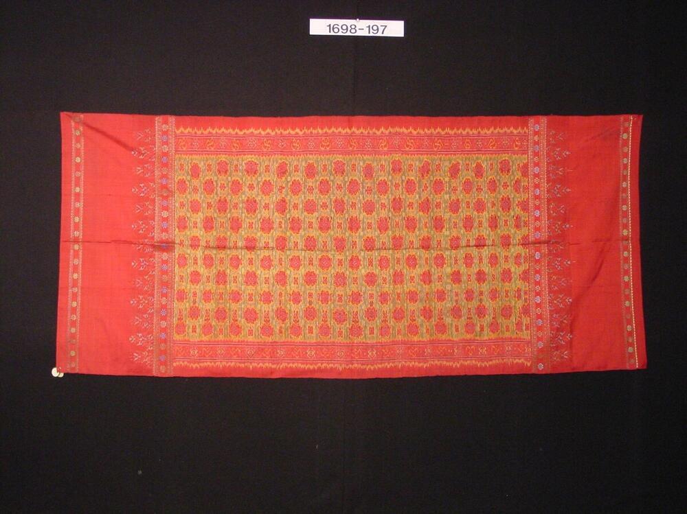 Geïkatte schouderdoek van zijde met zilverdraad