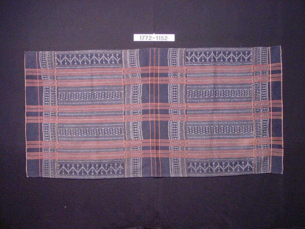 Katoenen schouderdoek met streepornament in schering ikat