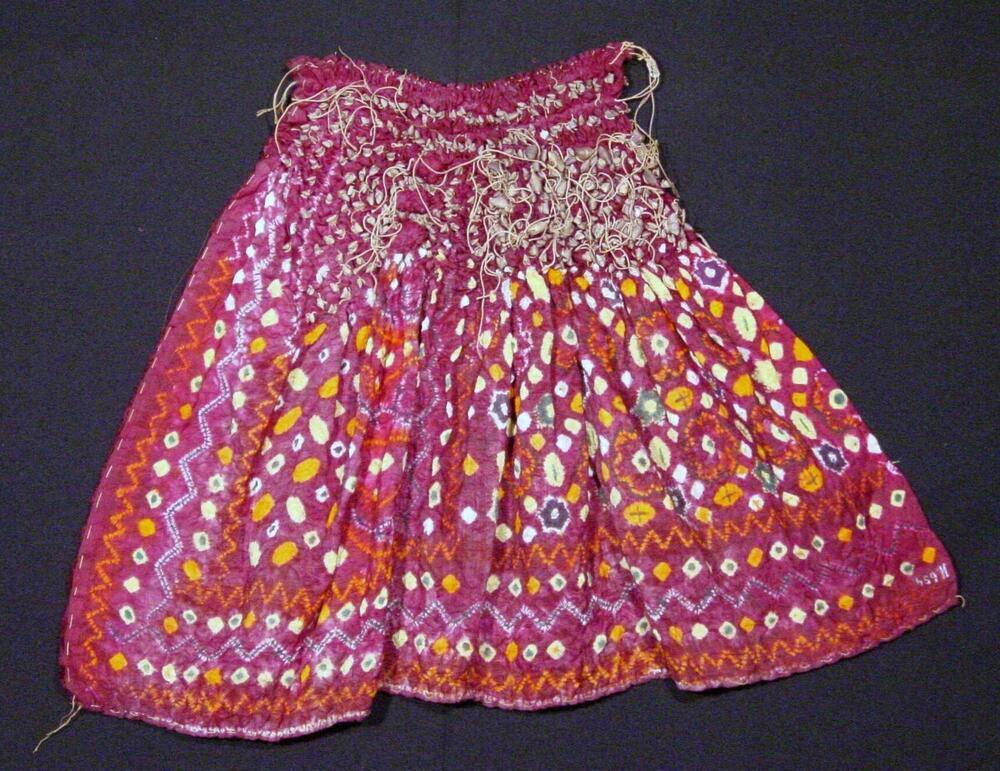 A silk textile showing the tie-dye technique plangi