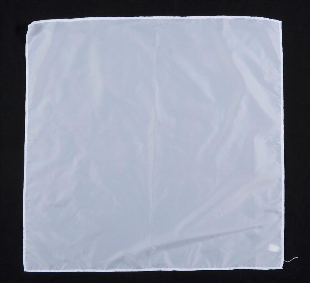 Witte halsdoek voor bruidegom