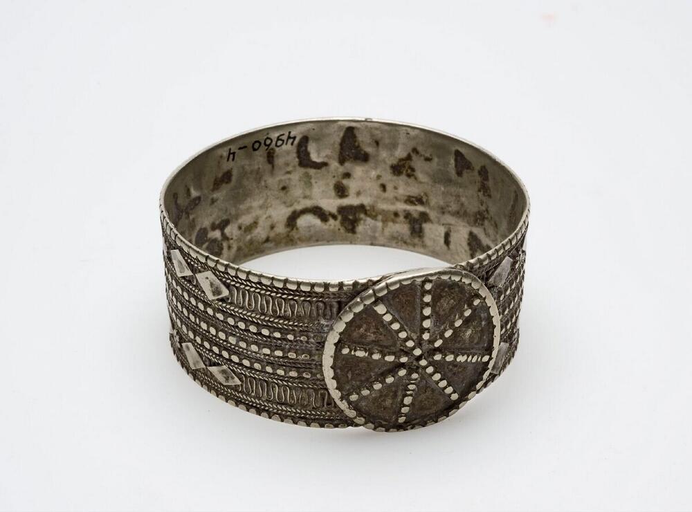 Armband voor om de bovenarm