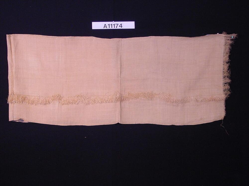 Wikkelkleding van raffia