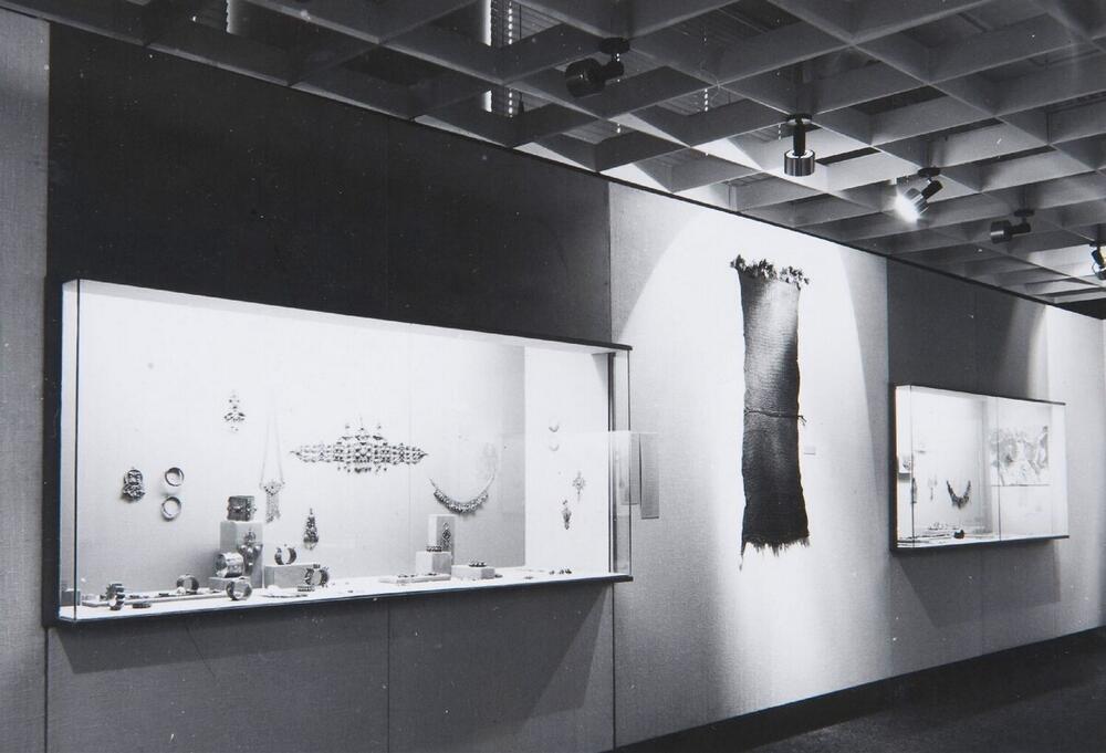 Tentoonstelling 'Sieraden uit Islamitische landen' in het Tropenmuseum