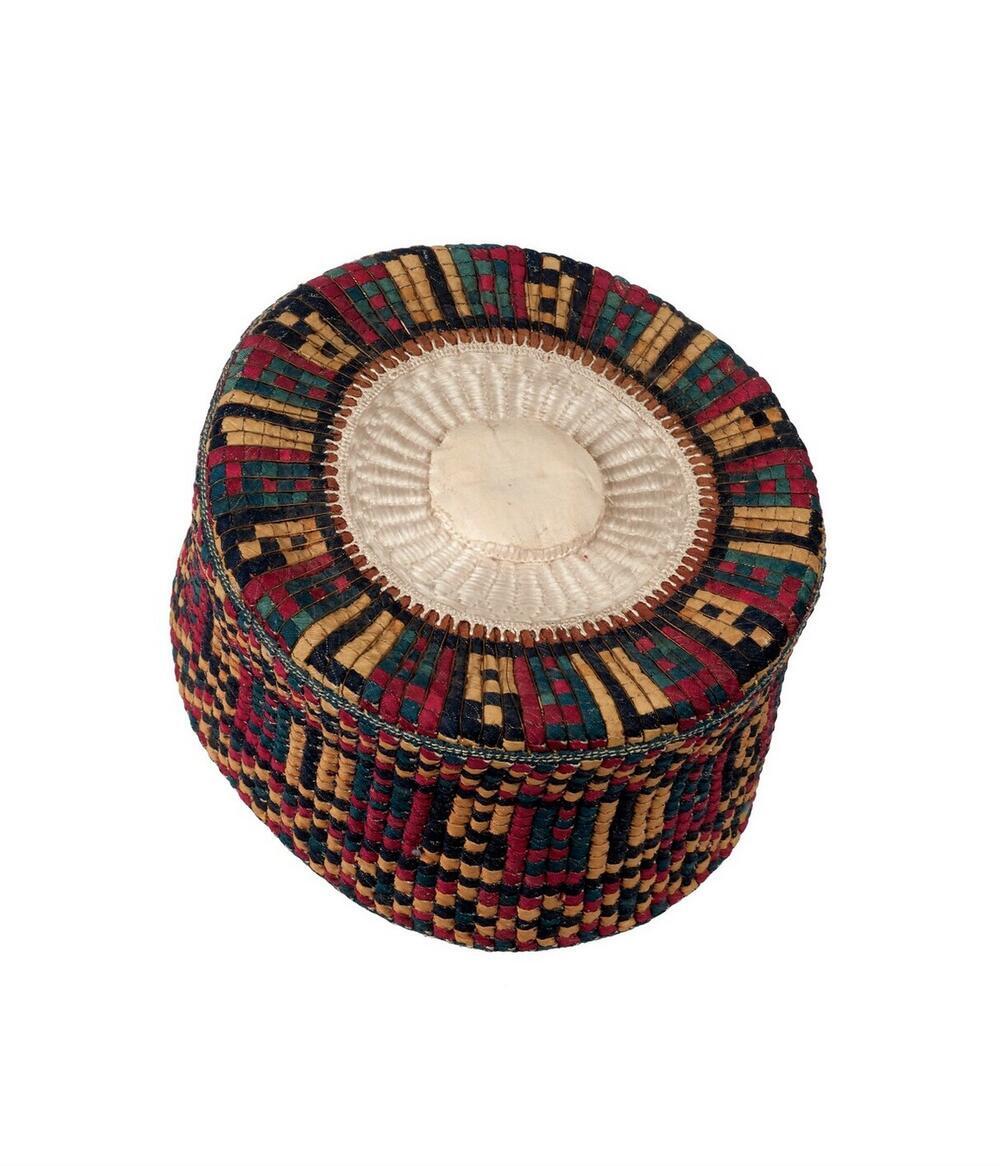 Head gear for an Islamic scholar