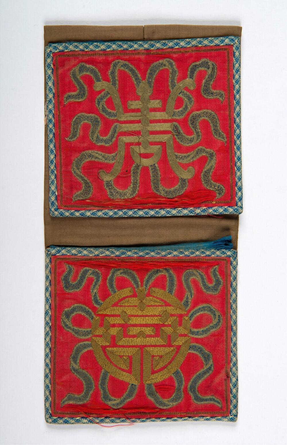 Etui