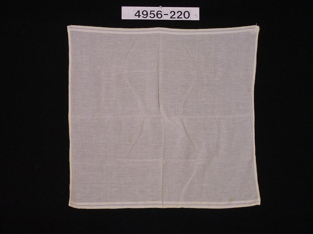 Vrouwenhoofddoek van kunststof